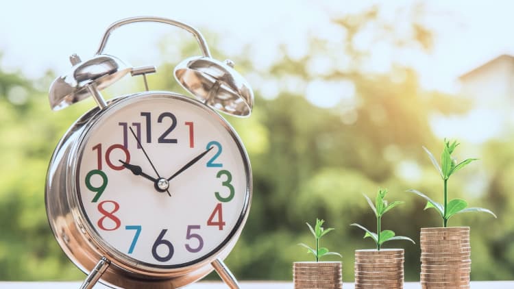 Banking & financial services